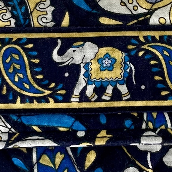 Vera Bradley Tri-fold wallet.  Blue yellow elephant design fabric - Picture 3 of 7